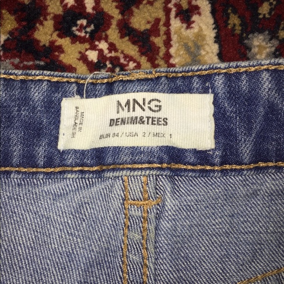 Mango MNG denim shorts with frayed bottoms - Picture 2 of 3